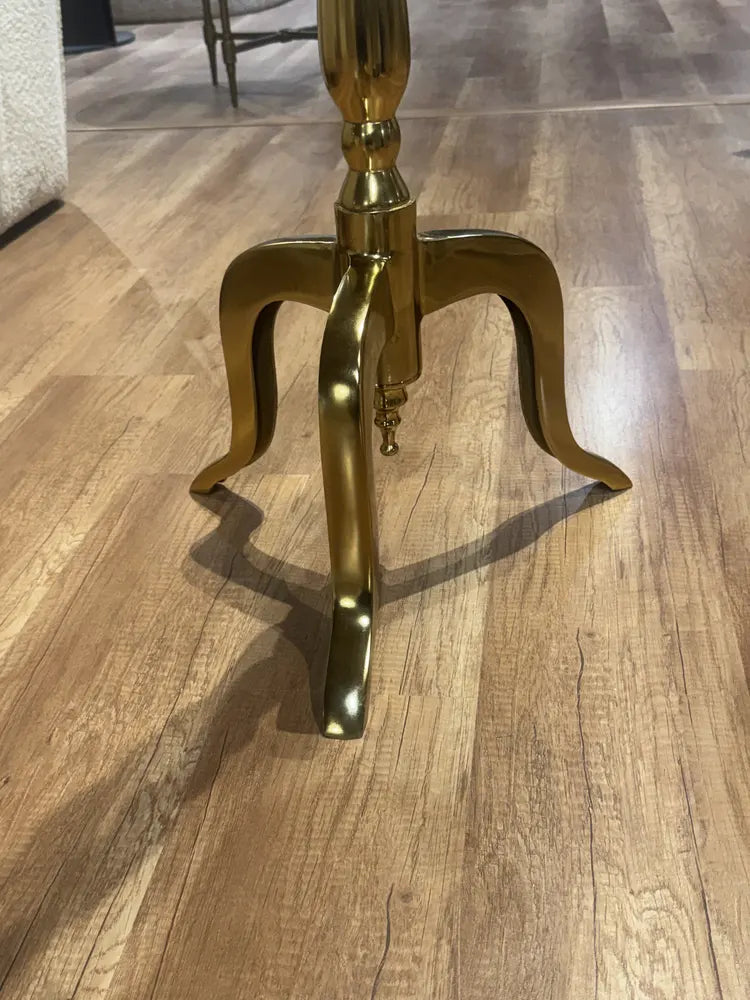 Idris Aluminium Coat Stand real view 6