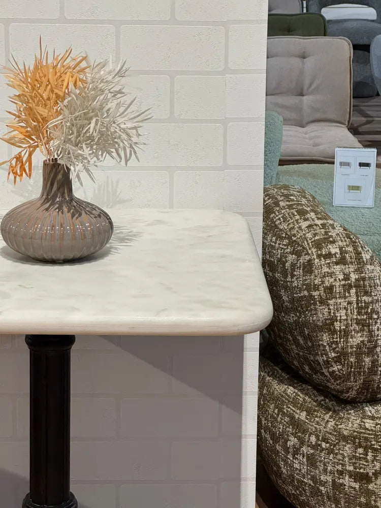 Seabrook White Banswara Marble Restaurant Table with Metal Legs - Small real view 5