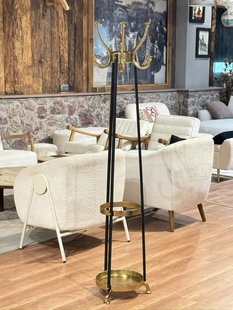 Kiiara Black Gold Metal Coat Hanger real view 5