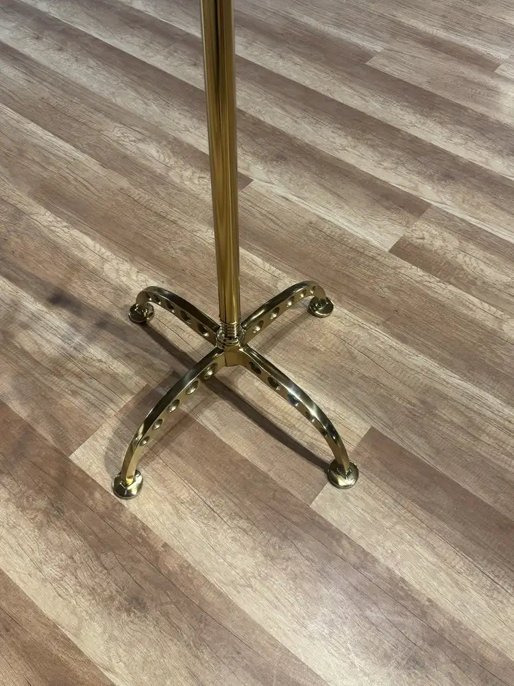 Rayn Gold Metal Coat Hanger real view 5